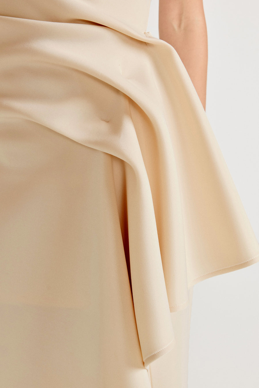 NOVEMBER DRESS - CHAMPAGNE BEIGE