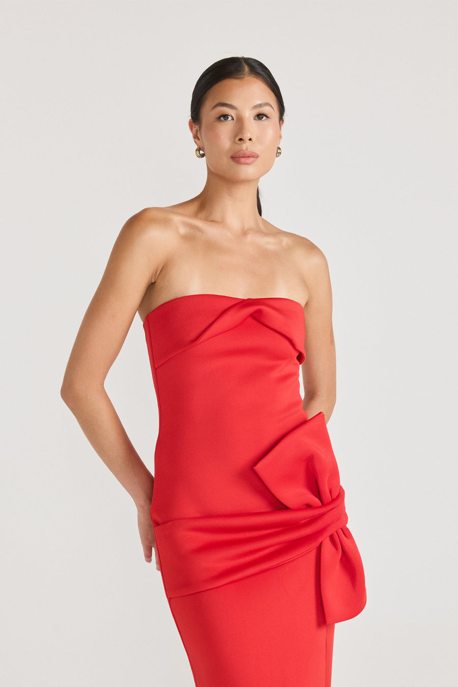 NOWEA GOWN