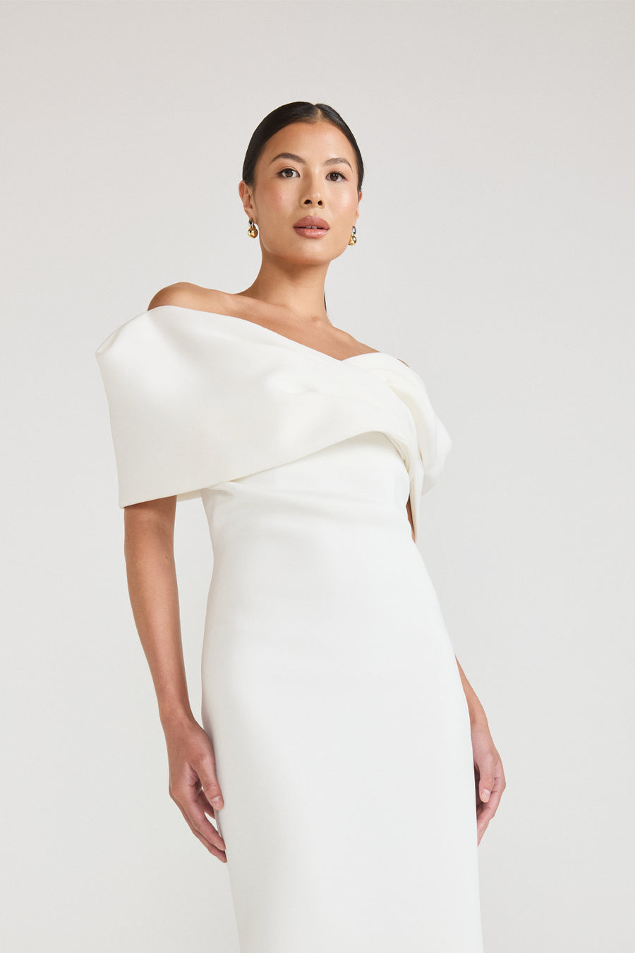YESEMIA GOWN