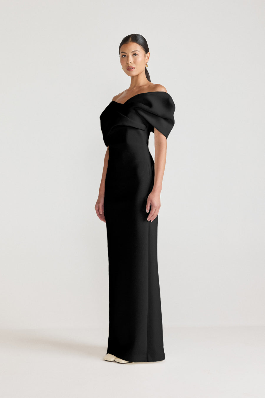 YESEMIA GOWN - BLACK