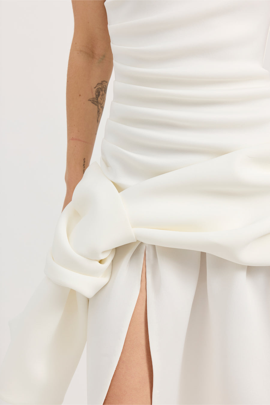 ANTHENA GOWN
