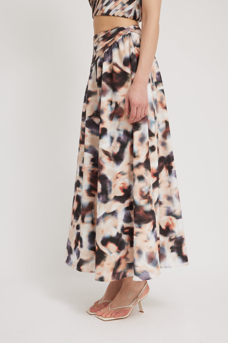 MIRRABELLE SKIRT