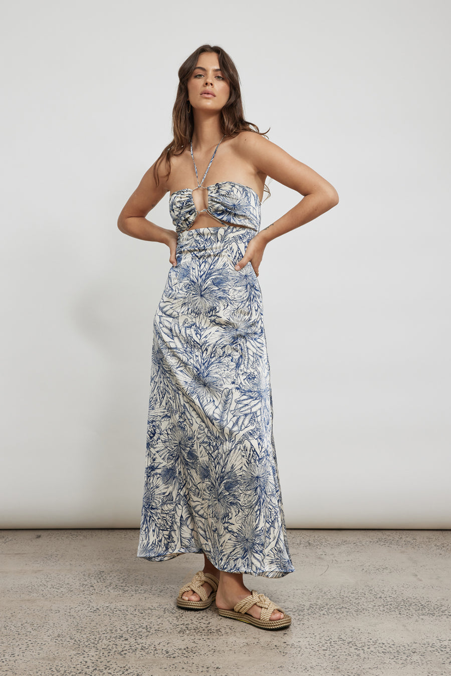 AKIRA DRESS TOJHA AKIRA DRESS TOJHA